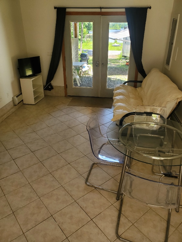 302 Camelot Shore Dr in Farmington, NH - Building Photo - Building Photo