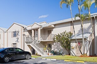 889 Hamilton Dr in Homestead, FL - Building Photo