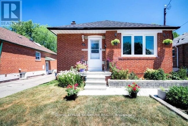 property at 111 Ellington Dr
