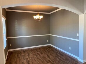 2392 Newbury Oaks Ct in Lawrenceville, GA - Foto de edificio - Building Photo