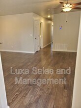 755 SW 13th St in Moore, OK - Building Photo - Building Photo