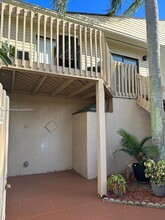 602 Executive Center Dr in West Palm Beach, FL - Building Photo - Building Photo