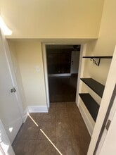 320 Princess Anne St, Unit 320.5 in Fredericksburg, VA - Foto de edificio - Building Photo