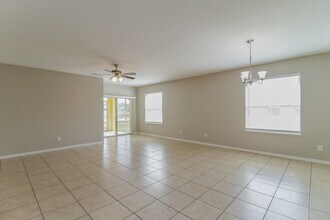 3226 Queen Alexandria Dr in Kissimmee, FL - Building Photo - Building Photo