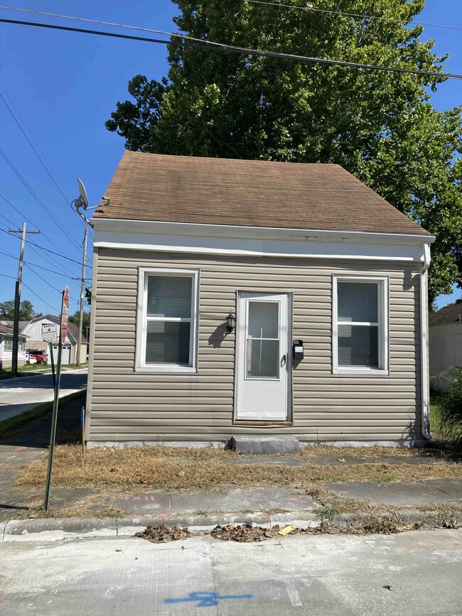 30 North 15th Street, Unit Rent $825