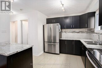 2967 Richmond Rd in Ottawa, ON - Building Photo - Building Photo