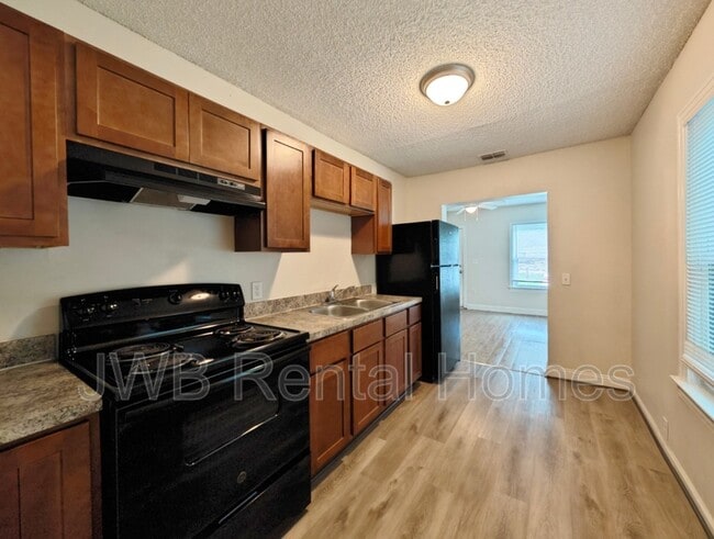 653 Melba St in Jacksonville, FL - Building Photo - Building Photo