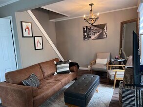 5 Marvin Pl in Saratoga Springs, NY - Building Photo - Building Photo