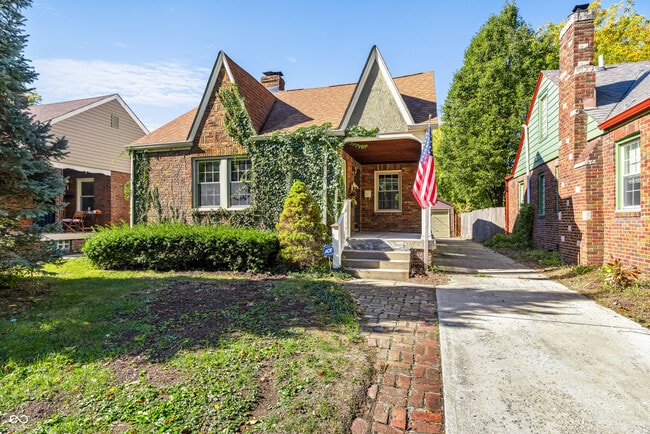 property at 850 N Butler Ave