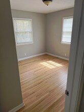 1018 S Blackwill St in Wichita, KS - Building Photo - Building Photo