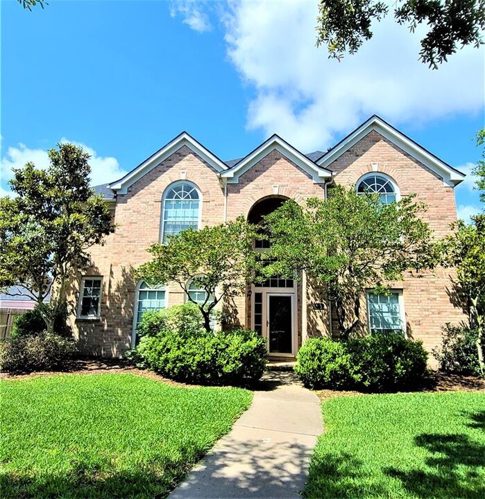 117 S Laguna Pointe Dr in League City, TX - Foto de edificio