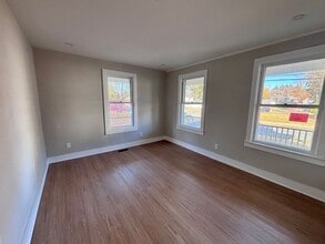 63 Carlton Ave in Ewing, NJ - Building Photo - Building Photo