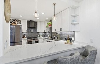 744 Eastshore Terrace in Chula Vista, CA - Building Photo - Building Photo