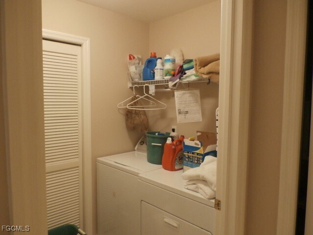 property at 14290 Hickory Links Ct