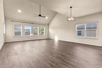 407 Camellia Dr in Hutto, TX - Building Photo - Building Photo