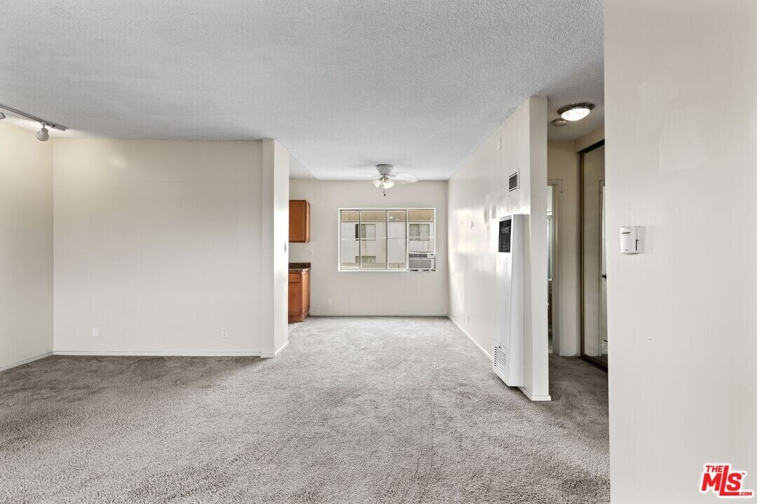 1295 Federal Ave in Los Angeles, CA - Building Photo