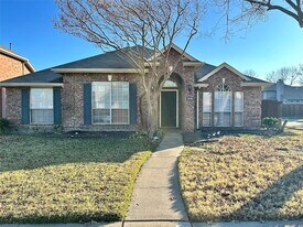 10901 Columbia Dr in Frisco, TX - Building Photo