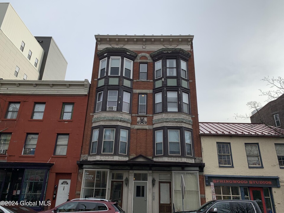 150 4th St in Troy, NY - Building Photo