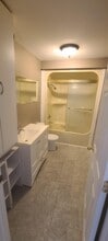 869 Elmhurst Rd in Winnipeg, MB - Building Photo - Building Photo