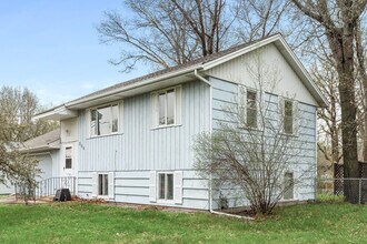 250 117th Ave NE in Blaine, MN - Building Photo - Building Photo