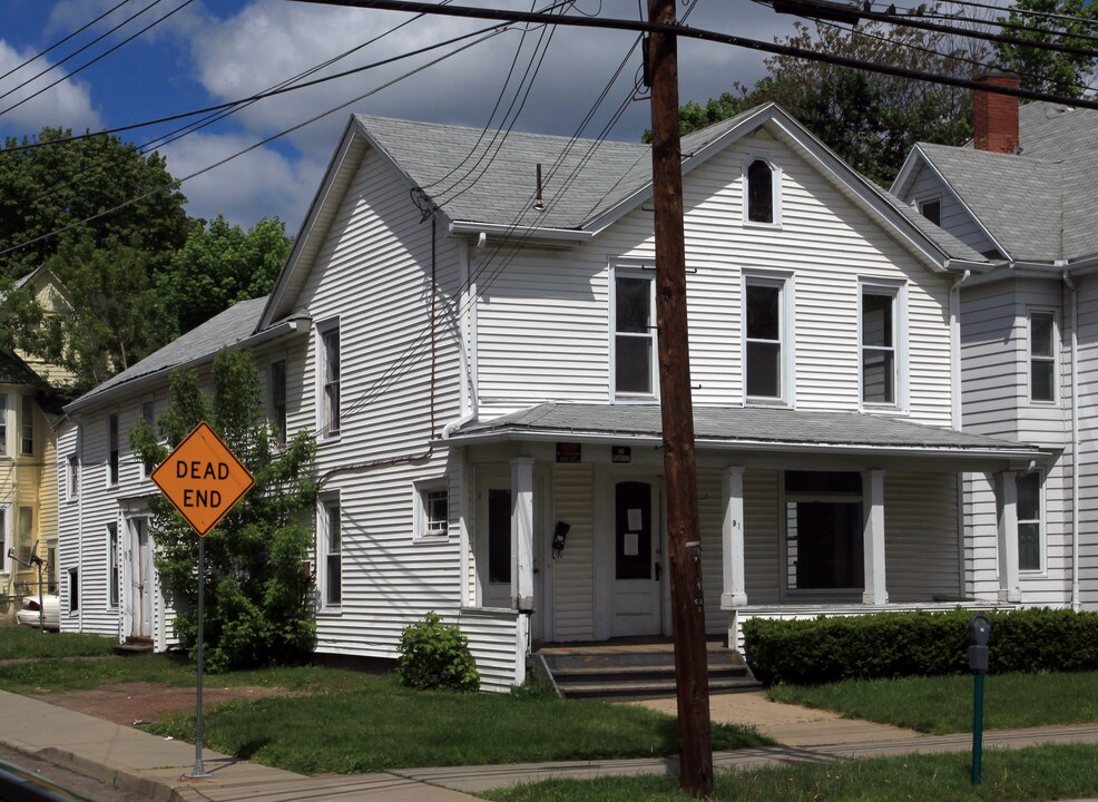 91 Oak St in Binghamton, NY - Foto de edificio