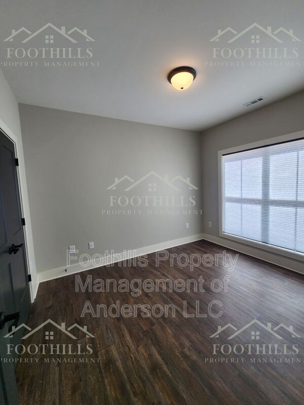 192 Mill St in Pelzer, SC - Building Photo - Building Photo