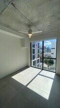 3026 NW 1st Ave, Unit A5 in Miami, FL - Building Photo - Building Photo