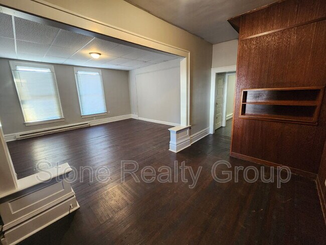 1527 Ohio St in Terre Haute, IN - Building Photo - Building Photo