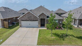 707 Range Dr in Princeton, TX - Building Photo