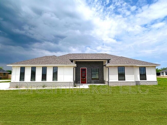 property at 5192 Red Maple Ave