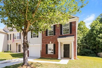 7234 Fox Point Dr in Charlotte, NC - Building Photo - Building Photo