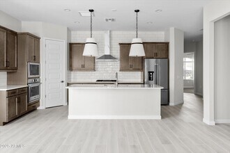 21425 N 59th St in Phoenix, AZ - Building Photo - Building Photo