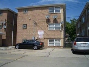 6518 16th St in Berwyn, IL - Foto de edificio - Building Photo