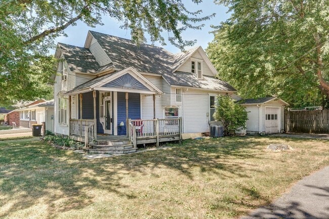 231 E Harrison St in Republic, MO - Building Photo - Building Photo