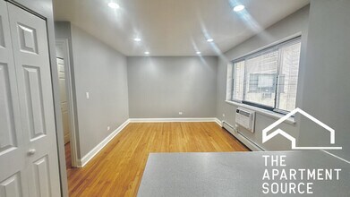6954 N Sheridan Rd in Chicago, IL - Building Photo - Building Photo
