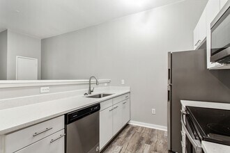 3015 Bryan St in Dallas, TX - Building Photo - Building Photo