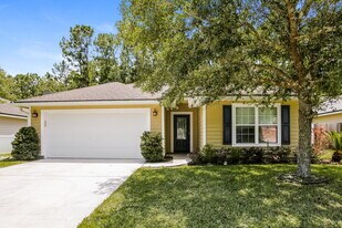 86244 Venetian Ave in Yulee, FL - Building Photo