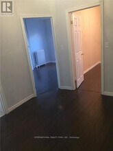 201 Dundas St E in Toronto, ON - Building Photo - Building Photo