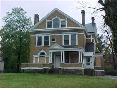 3577 Alaska Ave in Avondale, OH - Foto de edificio - Building Photo