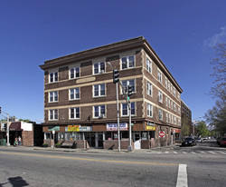 295 Pleasant St Apartments