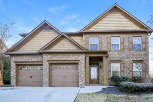 1393 Sparkling Cove Dr in Buford, GA - Building Photo