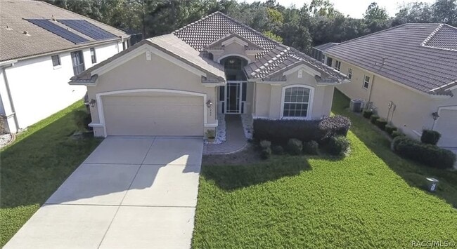 1063 W Diamond Shore Loop in Hernando, FL - Building Photo - Building Photo