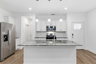 3022 La Latina Dr in Houston, TX - Building Photo