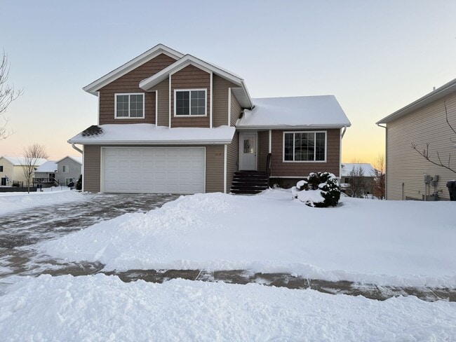 property at 1589 Ashlynd Ct