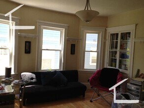 29 Montcalm Ave, Unit 7107 in Boston, MA - Foto de edificio - Building Photo