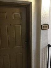 8156 Boat Hook Loop, Unit 210 in Windermere, FL - Building Photo - Building Photo