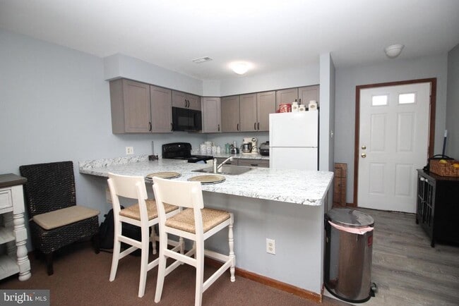 214 Spring House Ln in Telford, PA - Building Photo - Building Photo