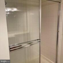 12957 Centre Park Cir-Unit -204 in Herndon, VA - Building Photo - Building Photo