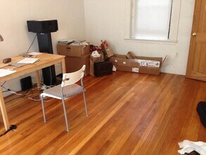 39 Hemenway St, Unit 17 in Boston, MA - Foto de edificio - Building Photo