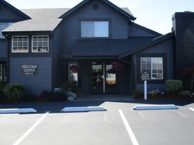 Ainsworth Court in Tacoma, WA - Building Photo